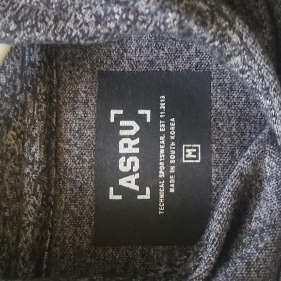 ASRV sweater - Picture 5 of 8